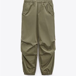 ꓜ𝖺𝑟𝒂 | Parachute Pants